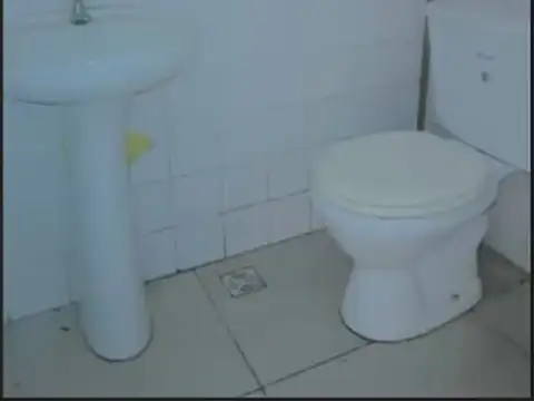 Local en Alquiler en Belen De Escobar, $ 600.000