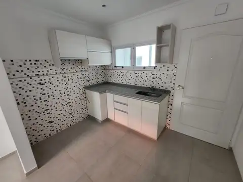 Dpto 2 Amb a Estrenar - Contra Frente 39 m² - S.Justo (Ctro)