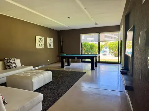 Departamento en Alquiler con 1 cocheras