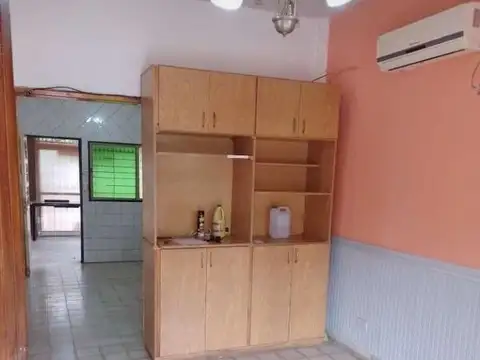 Casa en Venta en Moron, USD 115.000