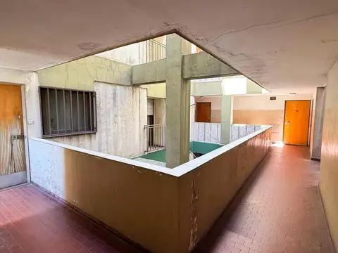 Avenida Crovara al 300, Tablada