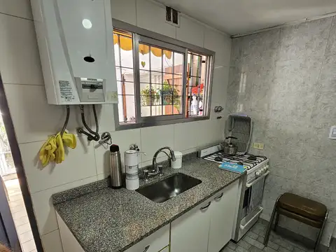 Depto Tipo Casa 3 ambientes con 1 baño