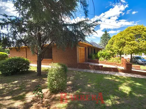 Casa 5 ambientes con 5 baños