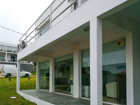 Casa en Alquiler Temporal en Punta Piedras, USD 0