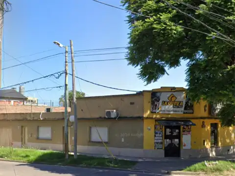 Local en Venta en Zarate, USD 320.000