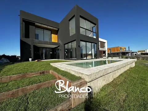 Casa  en Venta en El Canal, Dique Luján, Villanueva,Tigre