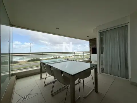 APARTAMENTO NUEVO sobre  el mar con todos los servicios
