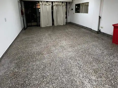 Local en Alquiler en Bella Vista, $ 800.000