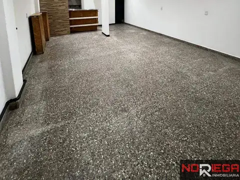 Local en Alquiler en Bella Vista, $ 800.000