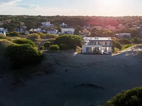 Casa en Alquiler Temporal en Carilo, $ 100