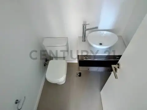 Departamento en Venta en Zona Guemes, USD 166.000