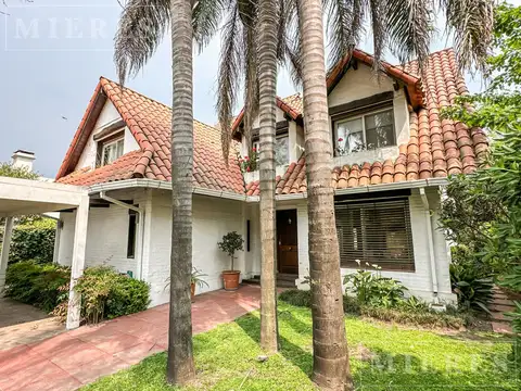 Casa en Venta en Olivos Golf Club, USD 430.000