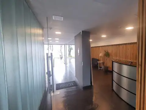 Oficina en Venta con 2 cocheras