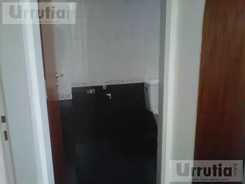 Departamento en Alquiler en Moron, $ 400.000