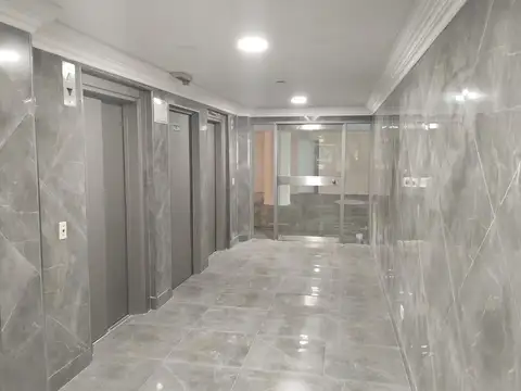 Oficina en Alquiler 40 años