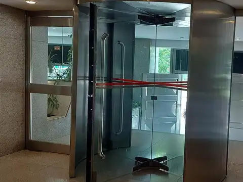 Oficina Monoambiente con 2 baños