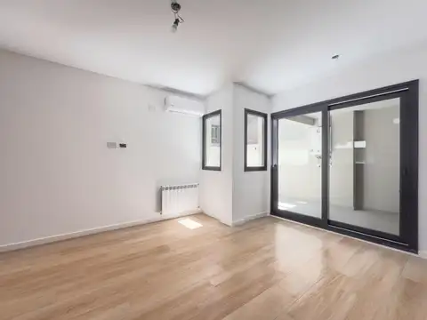 Depto Tipo Casa 2 ambientes con 1 baño