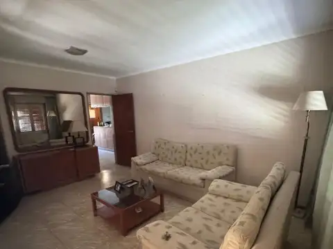 Casa en Alquiler de 3 dormitorios