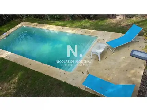 Venta Casa 3 dormitorios y piscina en a 100 mts de la playa en Balneario Buenos Aires