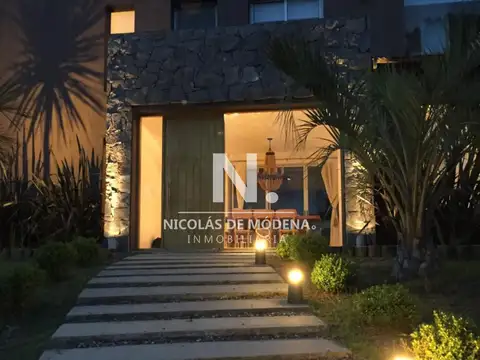 Alquila casa en Pinar del Faro en Jose Ignacio, de 3 dormitorios, con piscina.