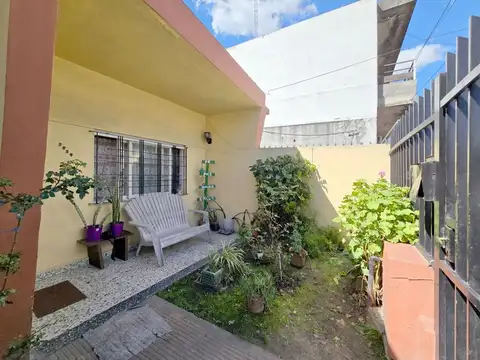 Depto Tipo Casa en Venta de 4 dormitorios