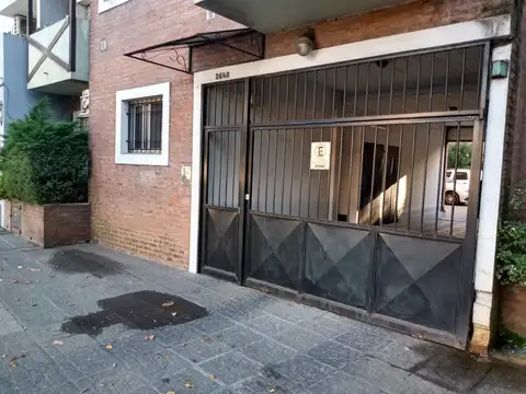 DEPARTAMENTO 4 AMBIENTES CON COCHERA. EDIFICIO CON PARRILLA, SUM Y ESPACIO A CIELO ABIERTO