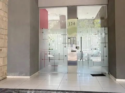 Oficina en Alquiler en Banfield, $ 500.000