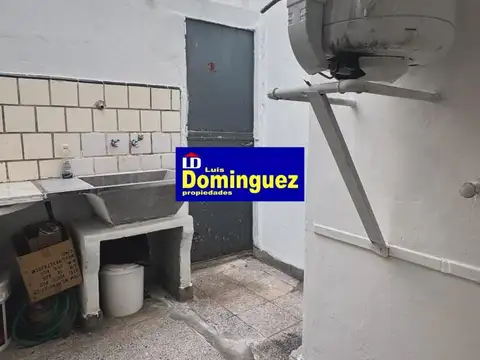 Depto Tipo Casa en Venta 50 años