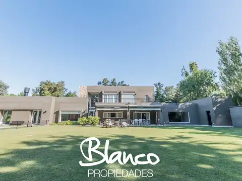 Casa  en Venta en Altos del Pilar, Pilar, G.B.A. Zona Norte