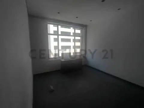 Av. Corrientes 400, Piso 0