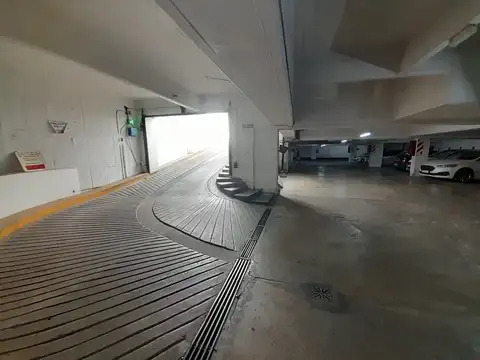 Cochera en Alquiler para coche grande