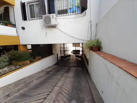 Alquiler Cochera en San Isidro centro