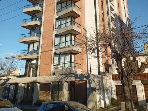 Mansilla 1000, Piso 4