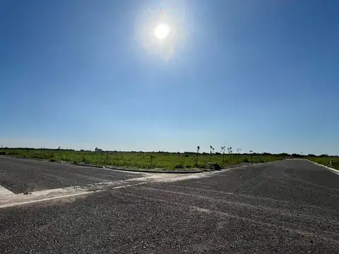 VENTA DE LOTE EN BARRIO ABIERTO "LOS DOMINGOS"