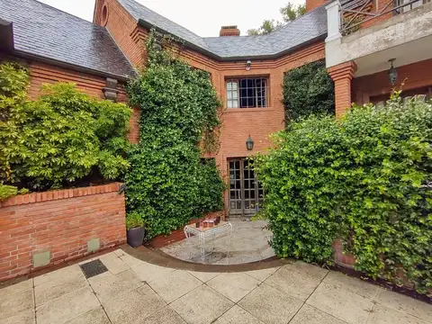 Casa en Venta de 5 dormitorios