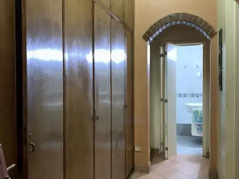 Depto Tipo Casa 3 ambientes con 2 baños