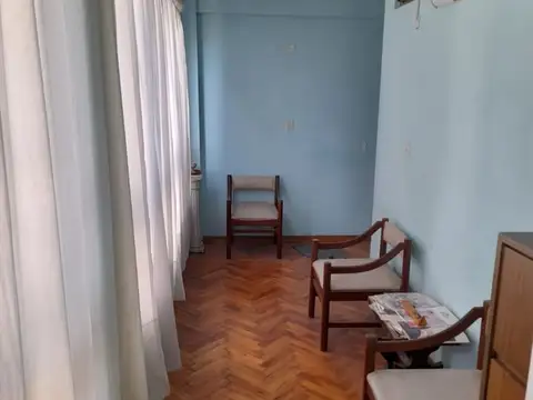 Oficina en Alquiler en Balvanera, $ 400.000