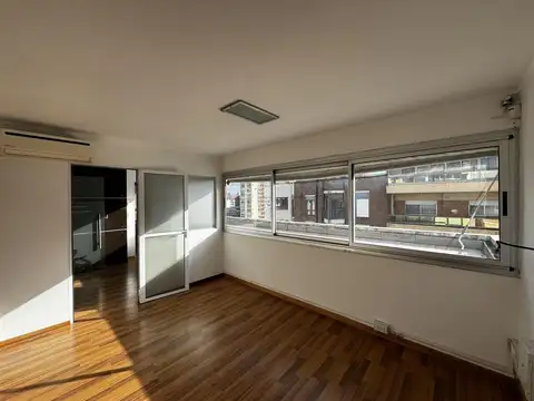 Oficina, dos puestos de trabajos, recibidor, Alquiler, Centro, Rosario
