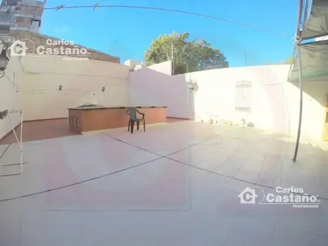 Comodo Depto 3 Amb con Gran Patio y Baulera a Mts de Av.Maipu. Apto Credito