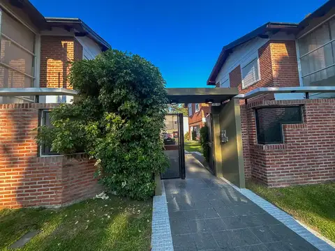 Depto Tipo Casa en Venta de 2 dormitorios