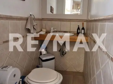 General Fernández Oro 100