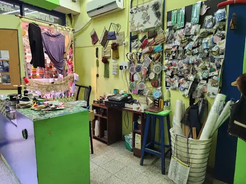 Fondo Comercio en Venta 52 años