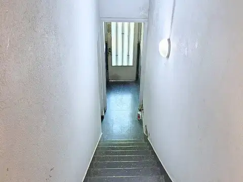 Depto Tipo Casa 2 ambientes con 1 baño
