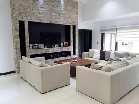 Casa en Venta en San Diego Country Club, USD 1.200.000