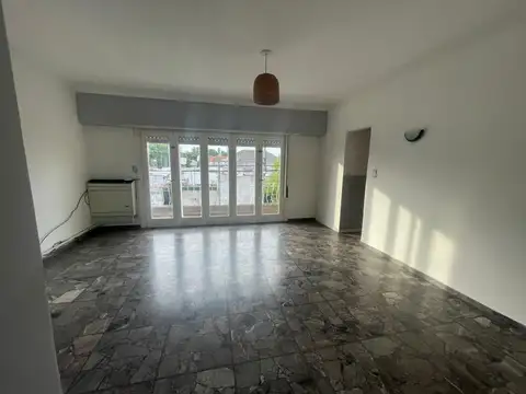 ALQUILER 24 MESES | PH 3 AMB CON DEPENDENCIA | ZONA FACULTAD