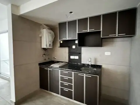 AV GAONA 1200, Piso 1