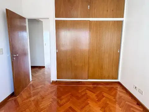 Av. Directorio 1300, Piso 9