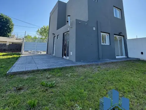 Casa en Venta en Capitan Sarmiento, USD 82.000