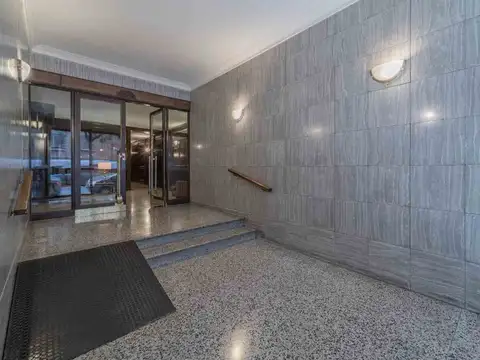 Departamento en Venta en Flores, USD 215.000