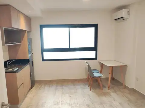 Alquiler Temporal Monoambiente en Parque Centenario